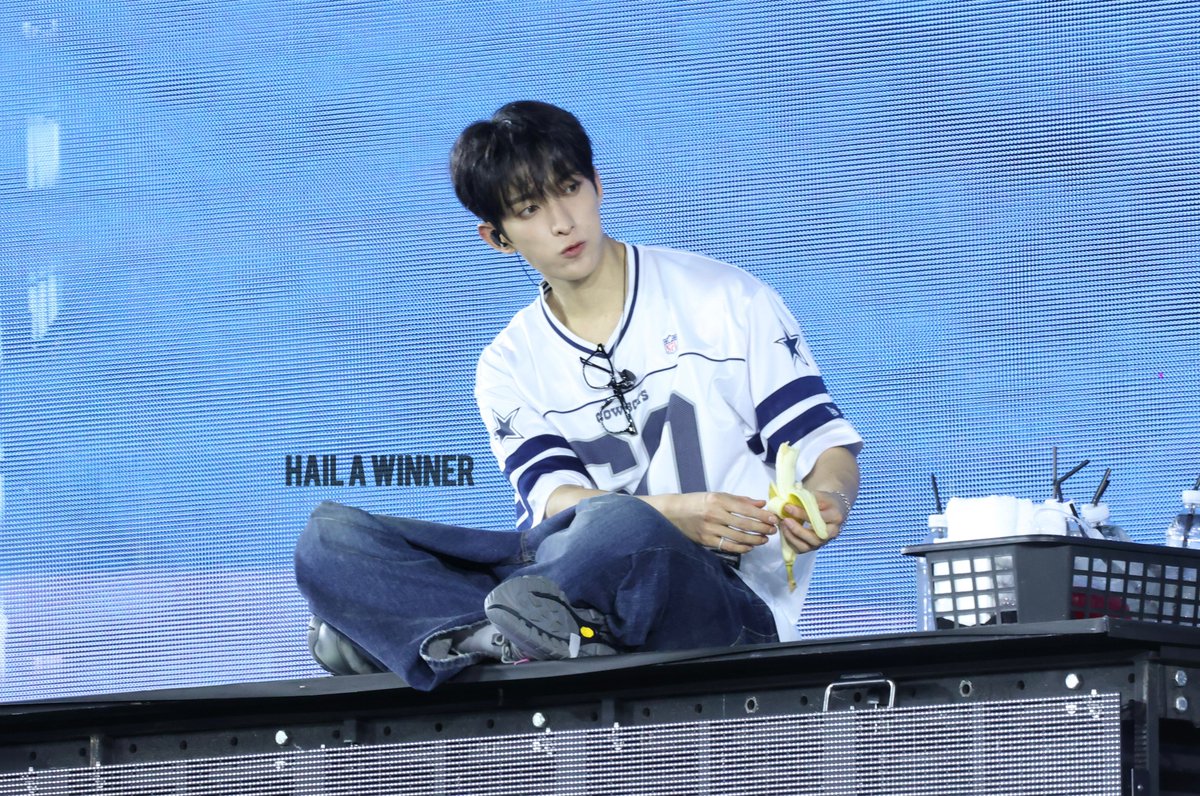 Hail a winner tweet media