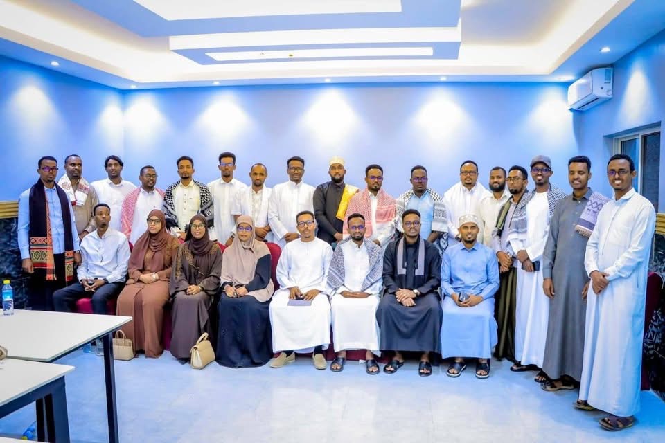 KMarjaan's tweet photo. Honored to be invited by bright young intellectuals from the Ahmed Moallin Haaruun and Gacan Libaax districts of Hargeysa, Somaliland. Their strong awareness, commitment to community and national development, and readiness to contribute are truly inspiring.
I am grateful for the warm welcome and the thoughtful, engaging discussions. My sincere appreciation to all who took the initiative to invite and organize this meaningful engagement.
We look forward to many more such dialogues. The future of our nation is strengthened by the commitment and potential of this generation.

#SCPE #StrategicCommunication #Somaliland #Hargeisa #YouthLeadership #CommunityFirst
