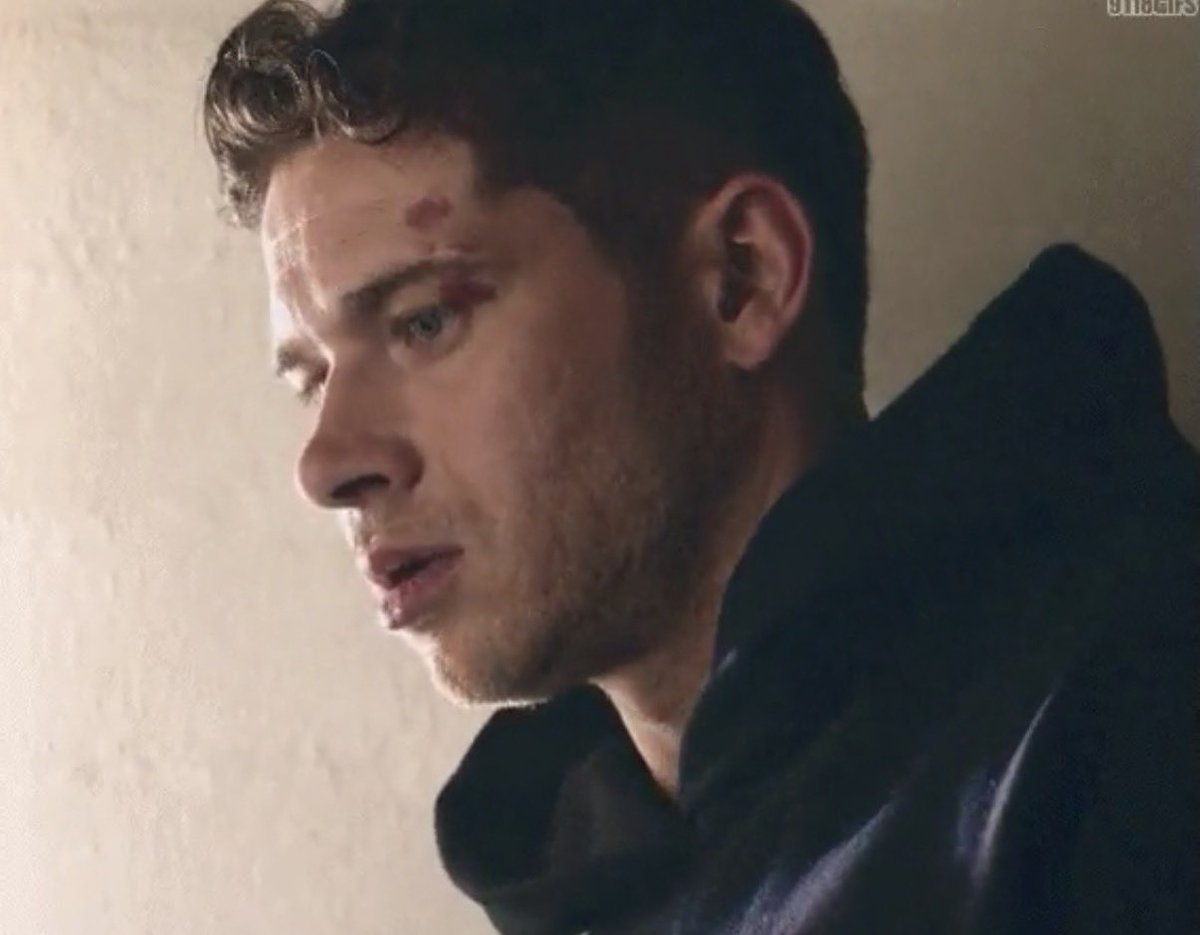 Robyn/ Robbie - Manly Muppet tweet media