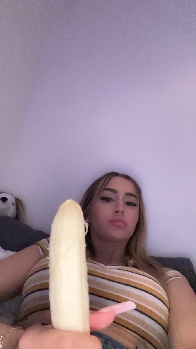 abby tweet media