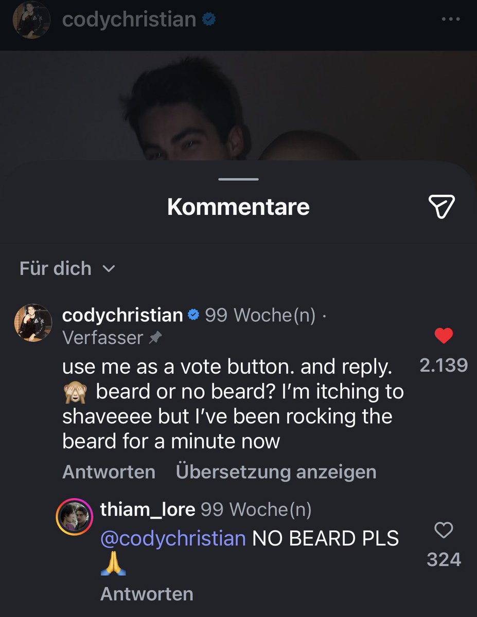 elle (cody is NOT bald!) tweet media