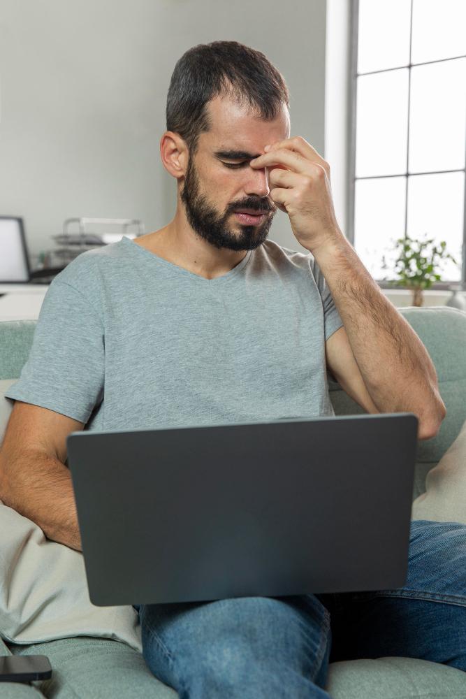 NoebisPharma's tweet photo. Notifiche infinite, doomscrolling e stress digitale: la fatica da connessione è reale. Stacca, ricaricati con natura, mindfulness e magnesio. Il benessere è equilibrio! 🌟 #DigitalDetox #Relax #Magnesio https://t.co/5nVGuY7t9C https://t.co/GNrD3M4m7f