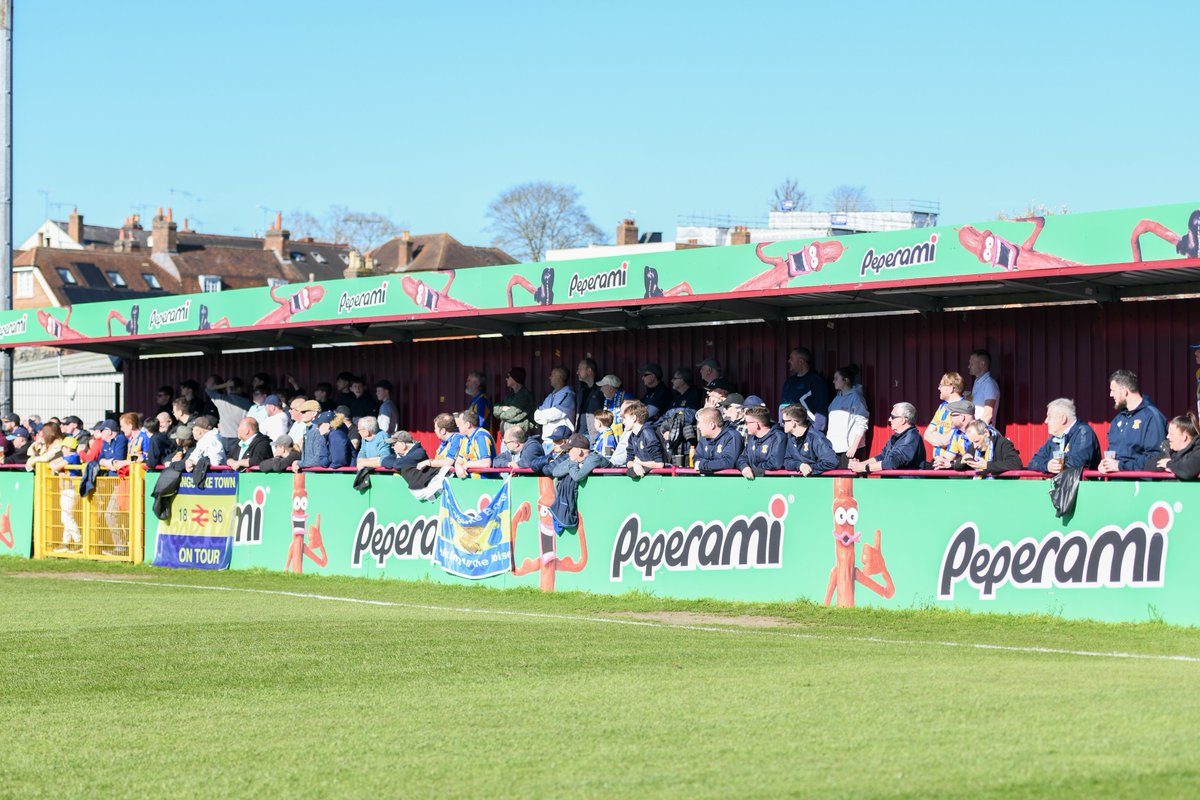 Farnham Town FC tweet media