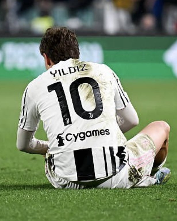 LineaJuve24 tweet media