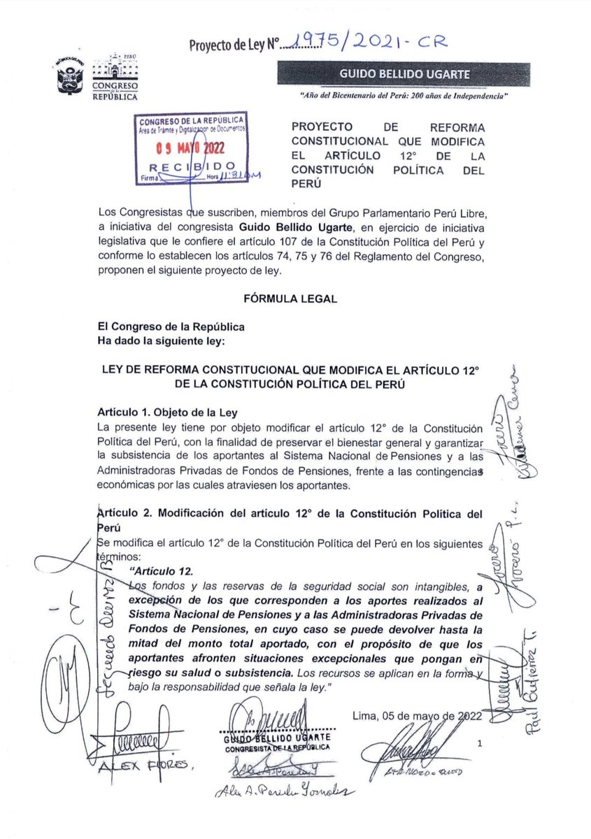 GuidoBellidoU's tweet photo. La única forma de lograr el retiro de las 4 UIT de la ONP es mediante una reforma del artículo 12 de la Constitución. Para este propósito, hemos presentado el Proyecto de Ley N° 1975 desde el 2022, pero no lo agendan para la aprobación del predictamen en la Comisión de Constitución, presidida por Fuerza Popular durante los 5 años.
Exigimos que se apruebe en la Comisión de Constitución ahora, ya que los productos de primera necesidad están por los cielos y hay una crisis energética en nuestro país. Además, existe una clara discriminación frente a los aportantes de las AFP, que ya han podido retirar hasta en 8 oportunidades. No vamos a renunciar al derecho del pueblo: vamos a luchar. El dinero es de todos los aportantes y no pertenece a ningún partido ni gobierno de turno.