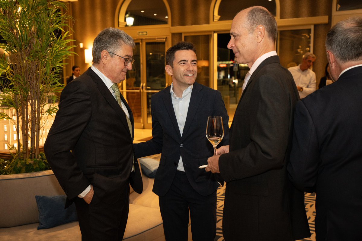 Pedro Casares tweet media