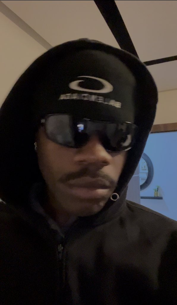 Omotolani Sholaja. tweet media