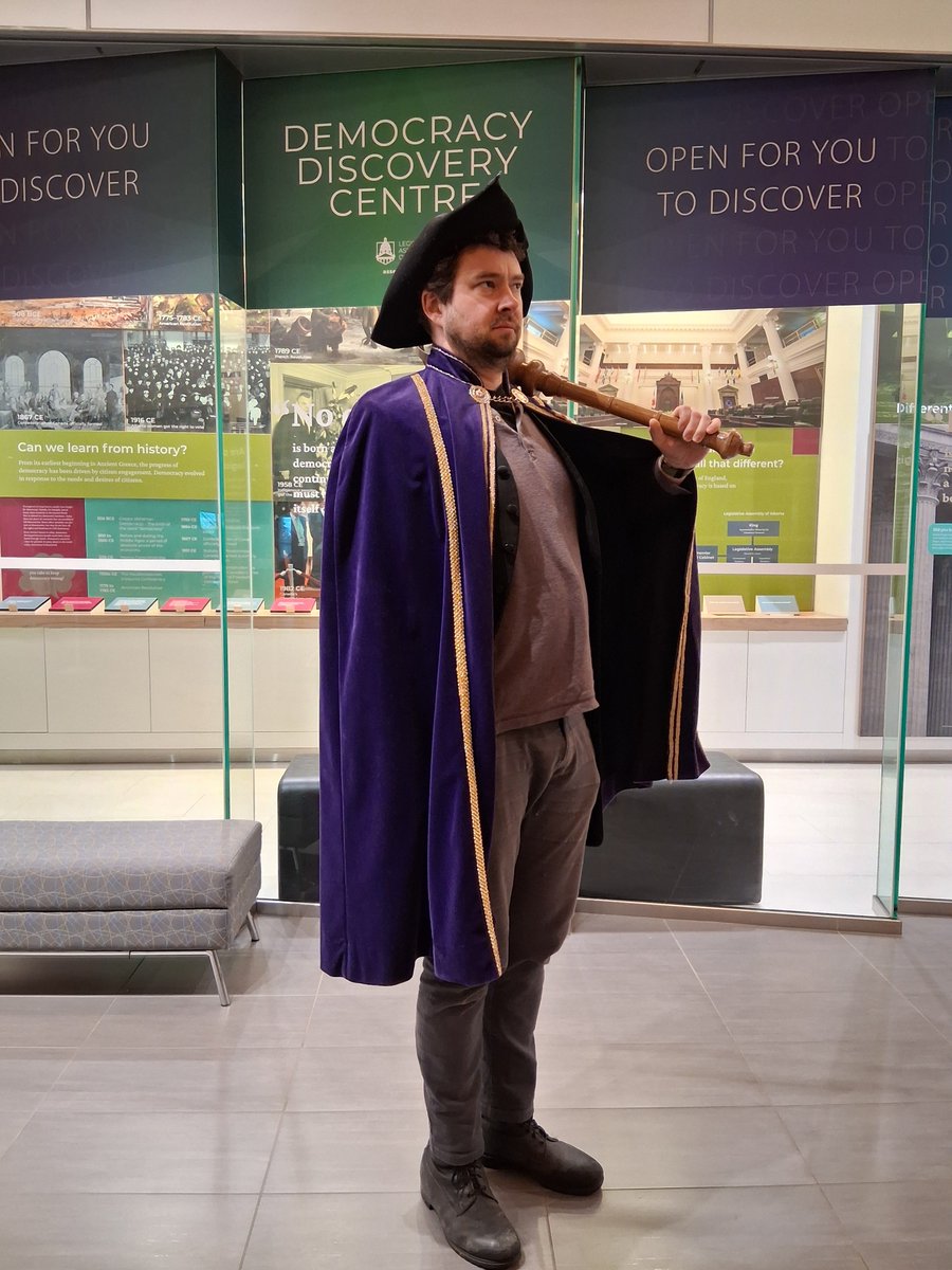 Tristin Hopper tweet media