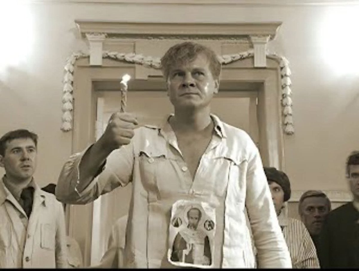 Lucius Warren tweet media