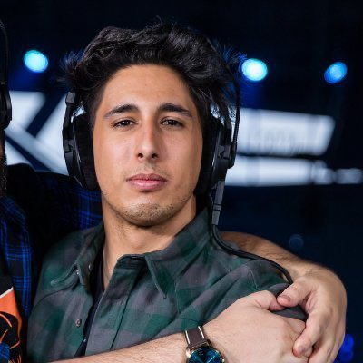 LØS Darkeys tweet media