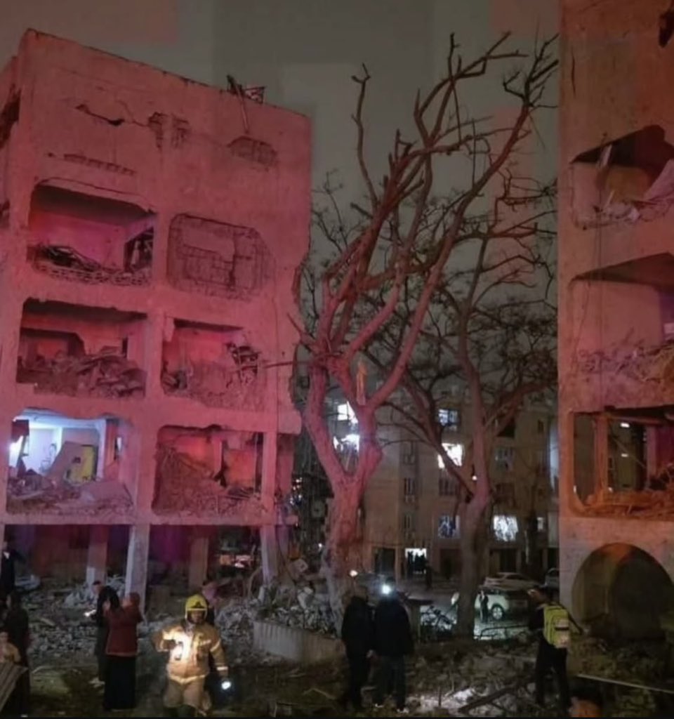 Burası Gazze değil,

Burası dünyanın en güçlü ülkesi ‘israil’😎