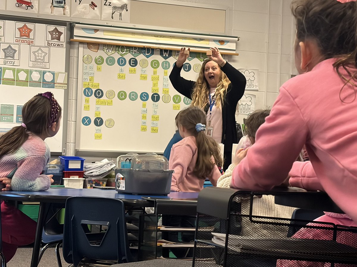 🍎Jenna Morrell🍏 tweet media