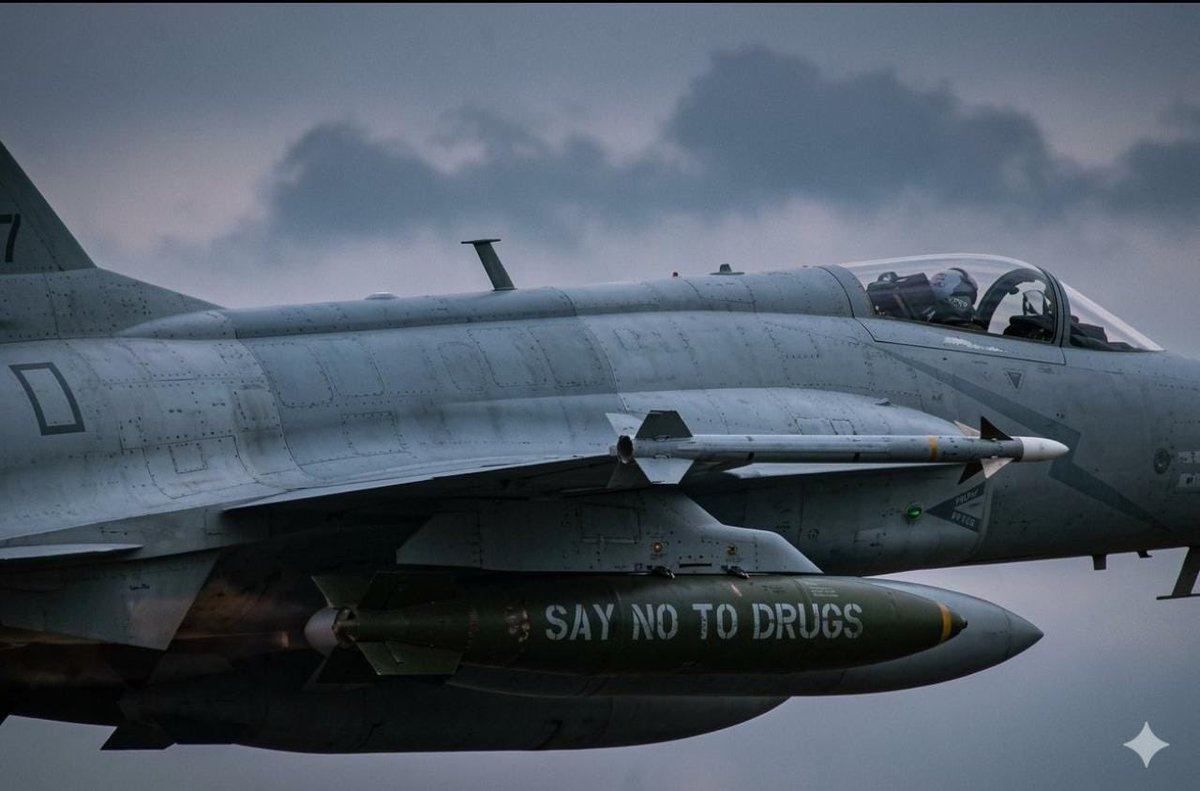 Ieatbtchz tweet media