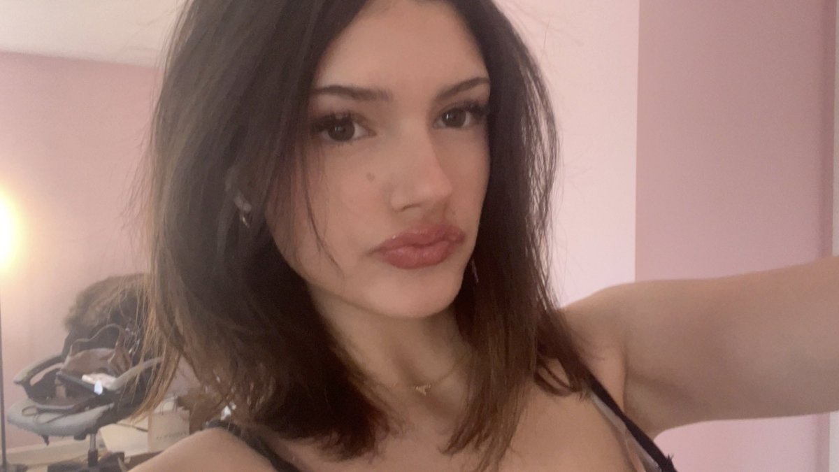 belle 𑣲 tweet media