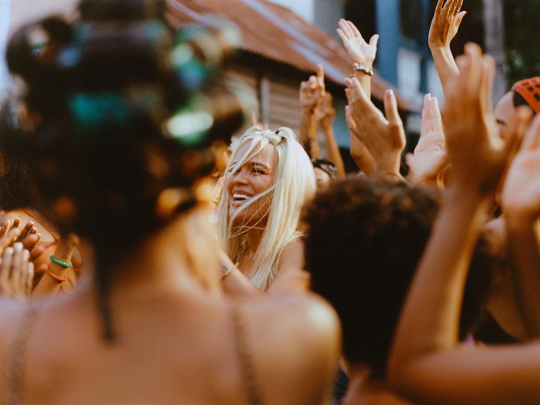 Karol G Charts tweet media