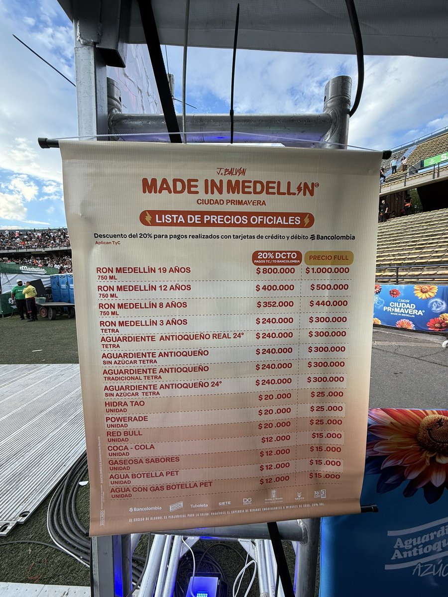 María del Carmen tweet media