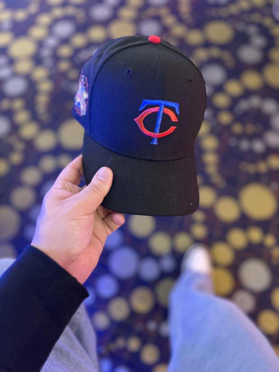 Uninstructedvision tweet media