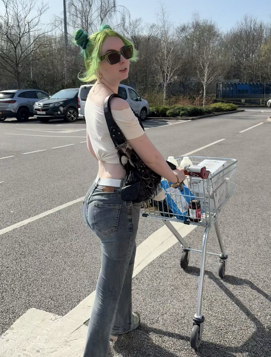 jolyne ☆ tweet media