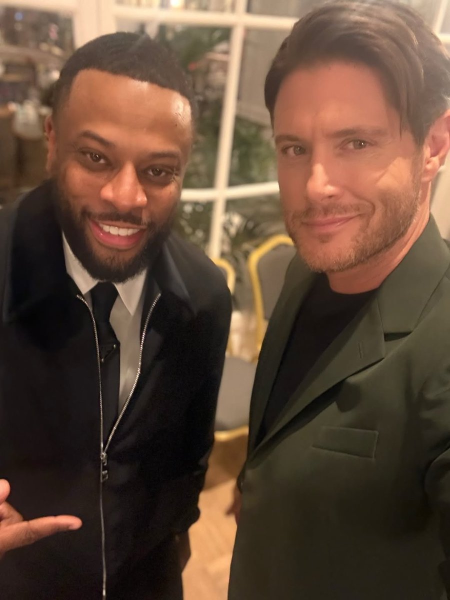 AcklesNews_'s tweet photo. Jensen Ackles and Lamar Chase, Senior Vice President Sony Pictures. 
#TheBoys #SoldierBoy #VoughtRising https://t.co/ZjoOqo6LDR
