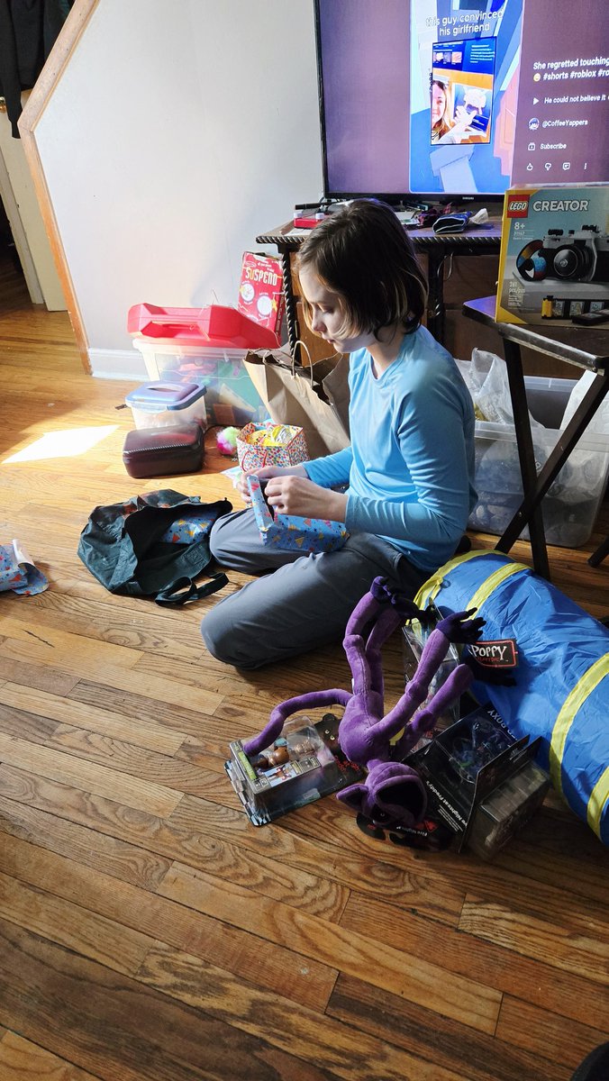 MidnightJazz33's tweet image. This boy is 13 today. Happy Birthday, Little Man. 🎉🎈 #LifeofJeanne #AuntLife