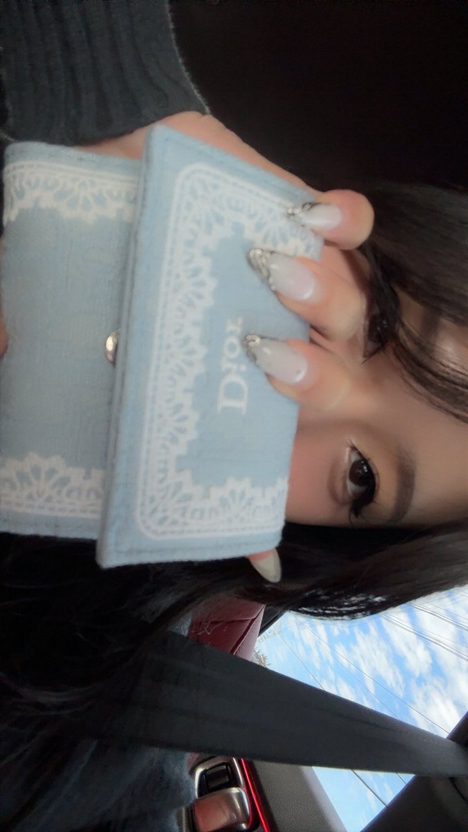 ₊‧°𐐪 princess angela 𐑂°‧₊ tweet media