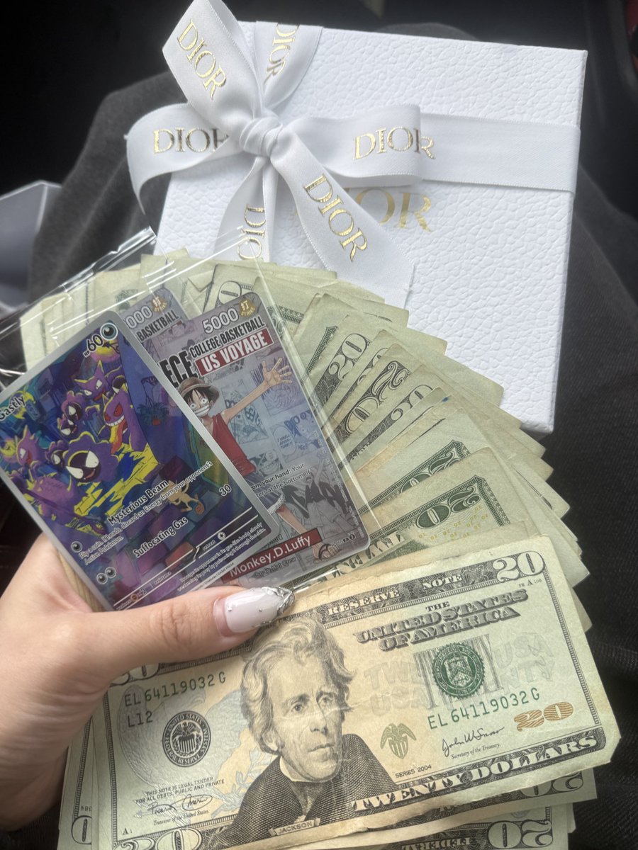 ₊‧°𐐪 princess angela 𐑂°‧₊ tweet media