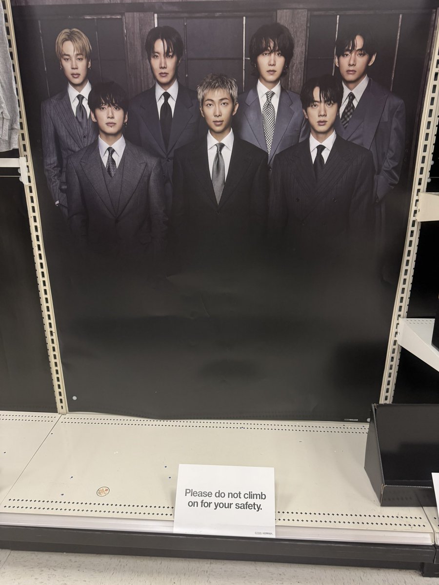 haadiya 🍒 tweet media