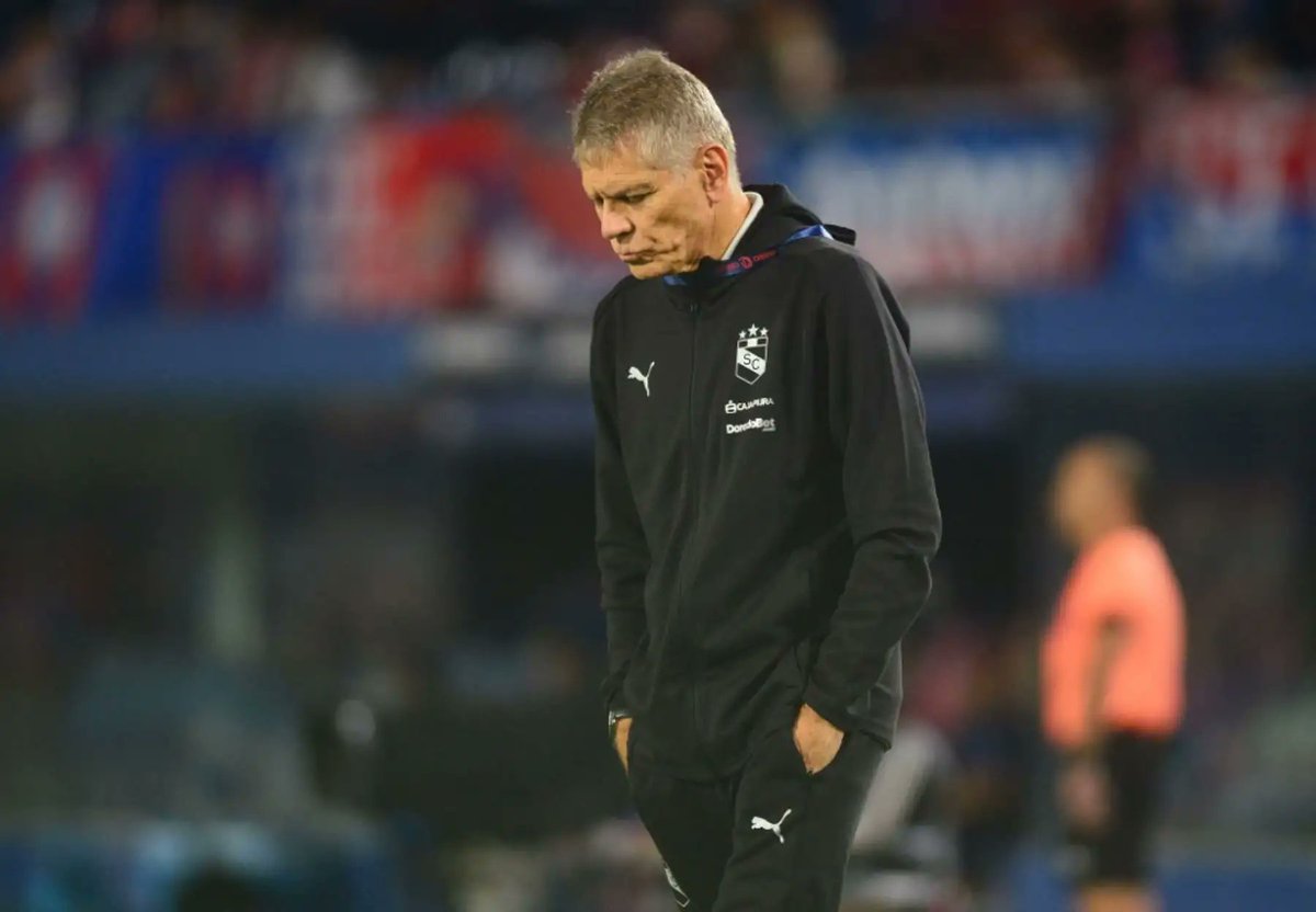 diSCipulo de Cazonatti tweet media