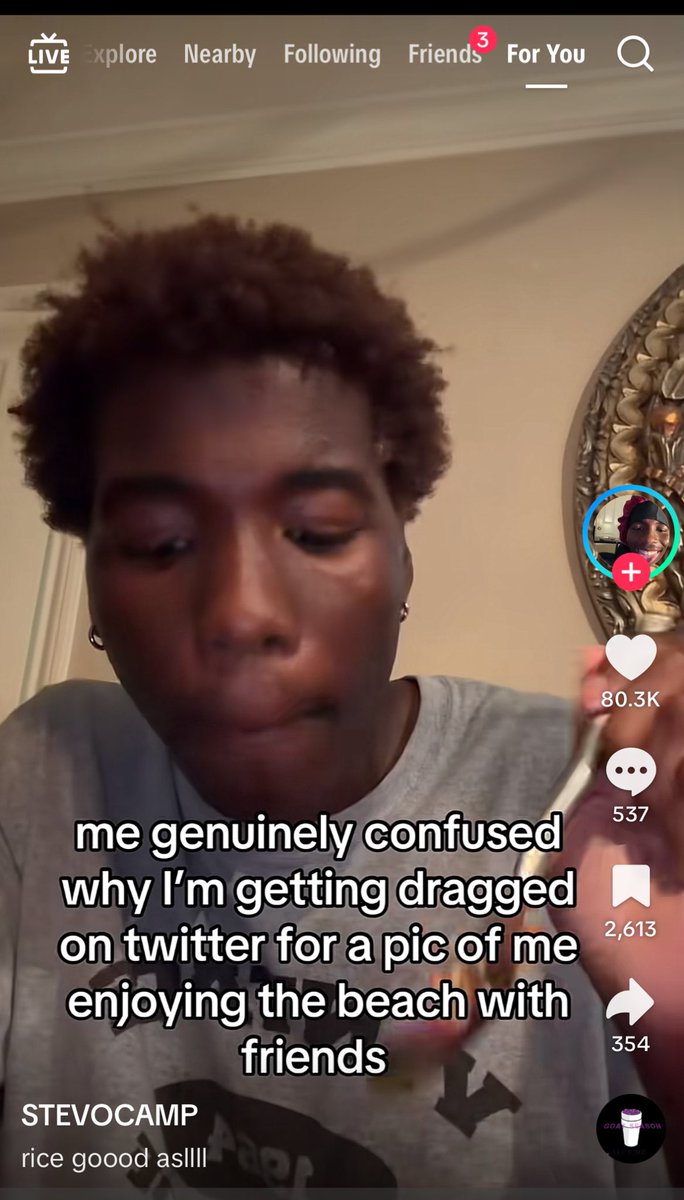 courtney tweet media