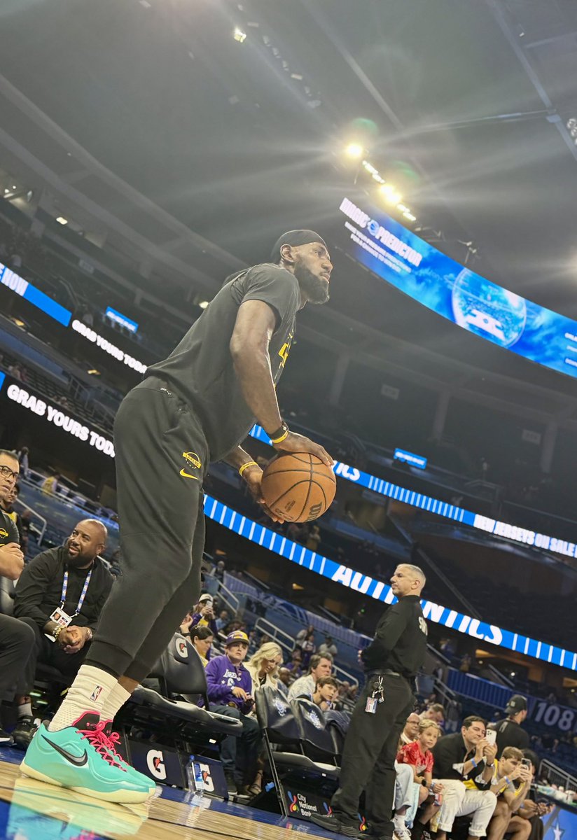 Dan Woike tweet media