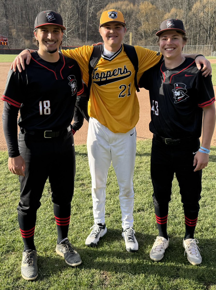 Latrobe_Baseball tweet media