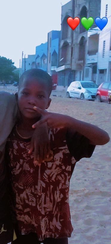 Cet enfant a été perdu de vue à keur massar à côté école Aiguillon 
Il s'appelle Baila Ba
Il a 8 ans
Merci de partager pour une large diffusion fi sabilillah 
Contact Oustaz Seydou Sy 770468597 ou 775014825