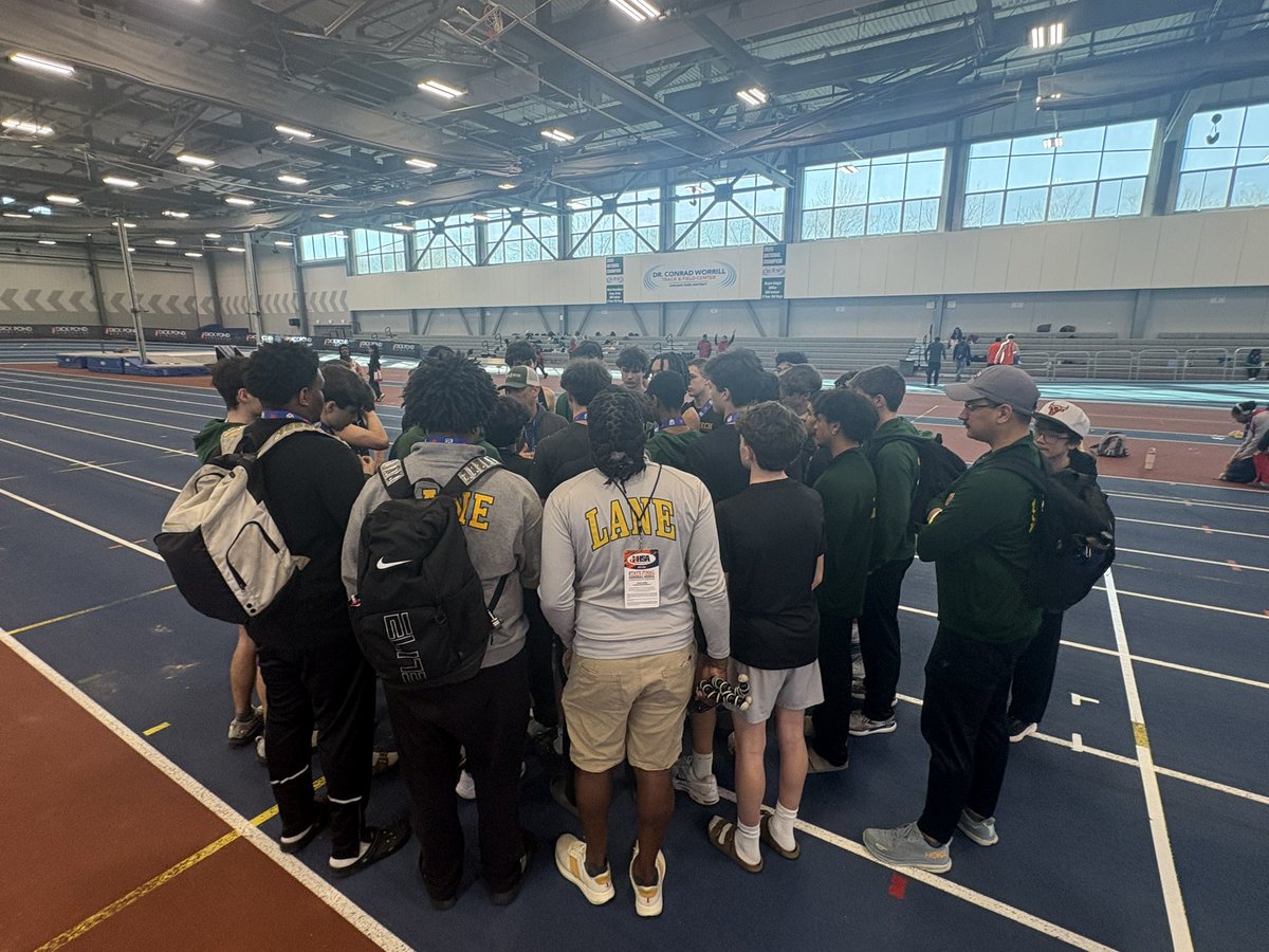 Lane Tech tweet media