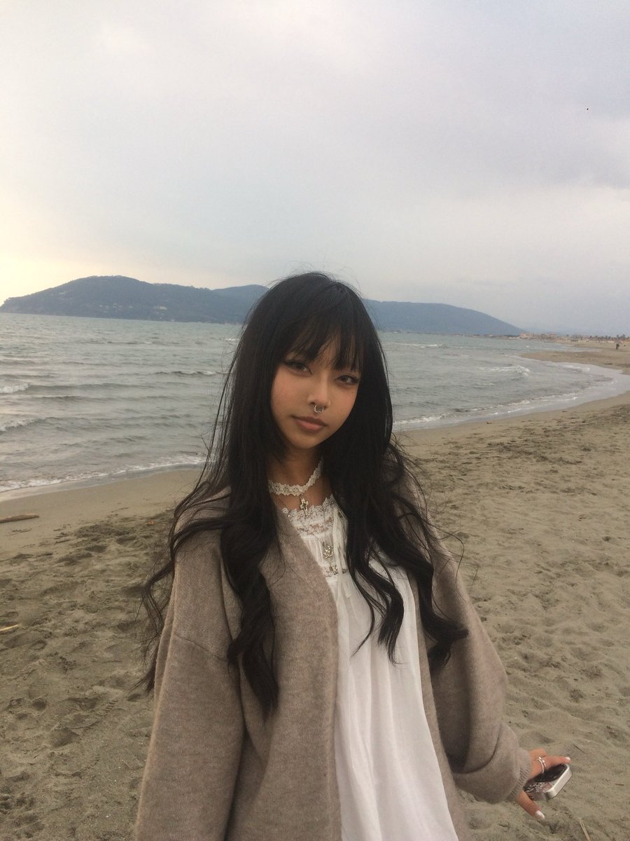 玻璃窗 tweet media