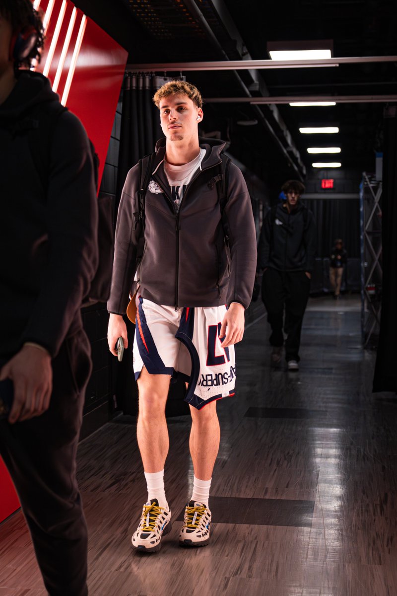 Gonzaga Basketball tweet media