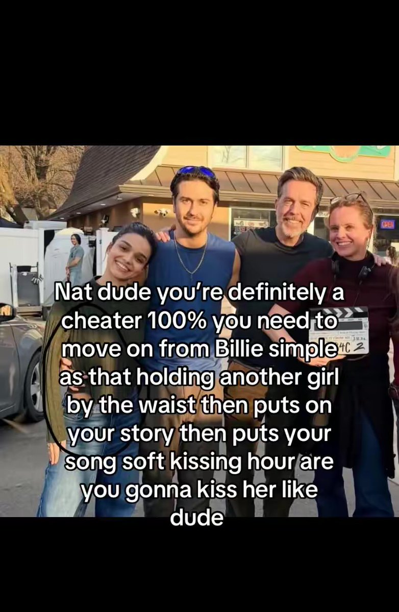 Billie Eilish red hair tweet media