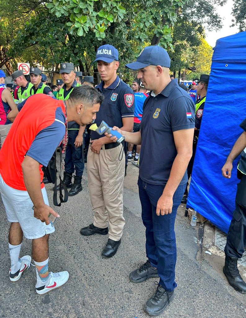 Tránsito Asunción tweet media