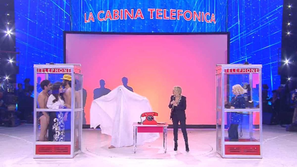 Ritorniamo a questo, per favore.
#Amici25