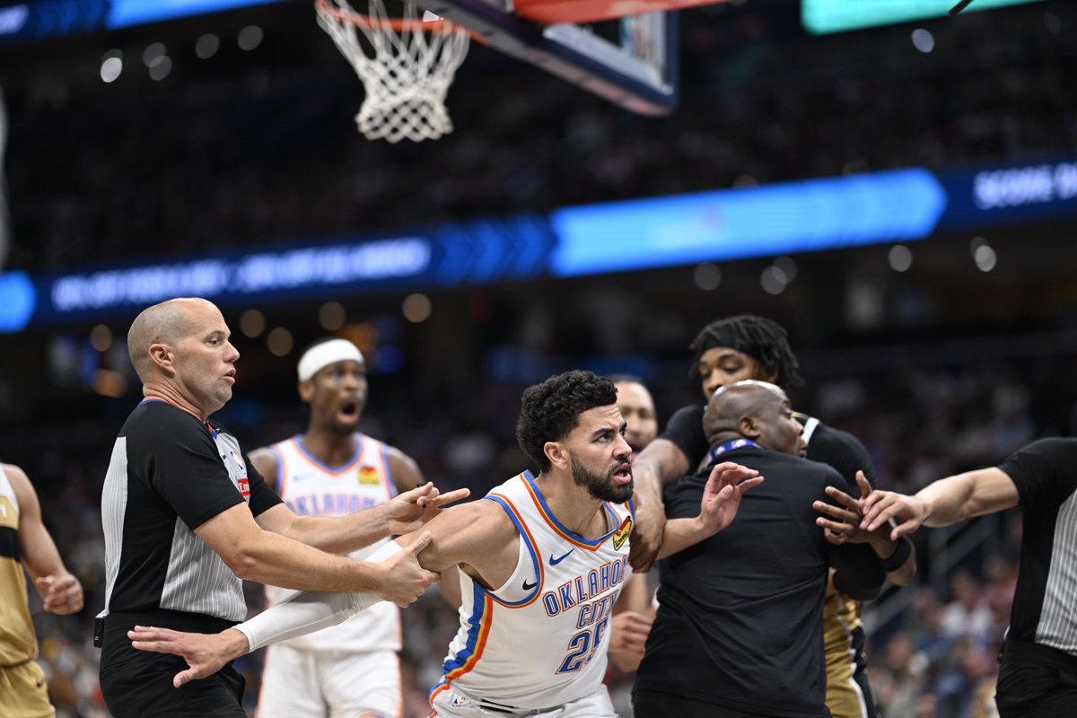 Homer McFanboy tweet media