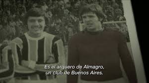 Claudio Tamburrini presente en la camiseta de Emiliano González, a pocos días de cumplirse 50 años del golpe cívico militar. 

Fue arquero de Almagro en los años 70, fue detenido por los militares y protagonizó la fuga en la Mansión Seré.

<a href="/almagroficial/">Club Almagro</a> 🇪🇪
<a href="/clubalmagro/">Archivo Histórico Club Almagro</a>
