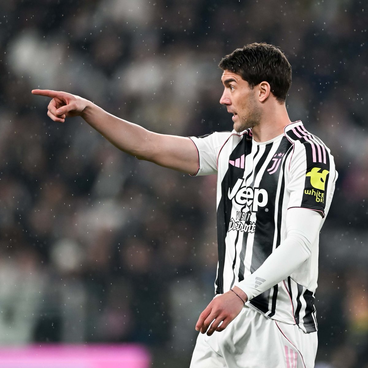 JuventusFC tweet media