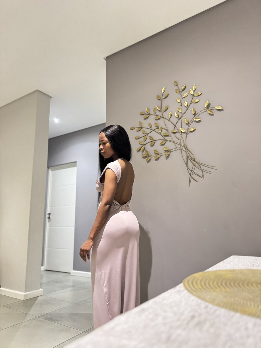 sambagirl tweet media