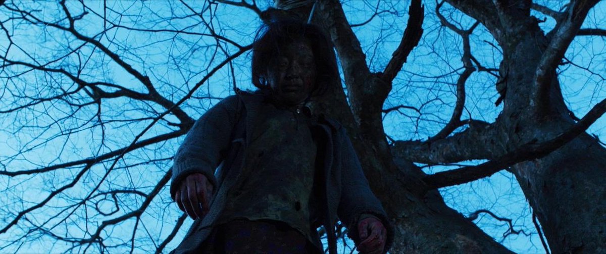 KI11ERKLOWNS's tweet photo. big fan of bleak horror movies https://t.co/GpcPqKxKhz