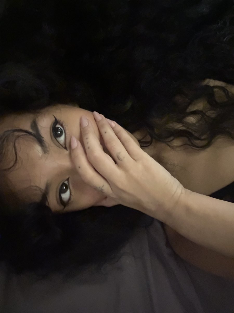 Dara ☆ tweet media