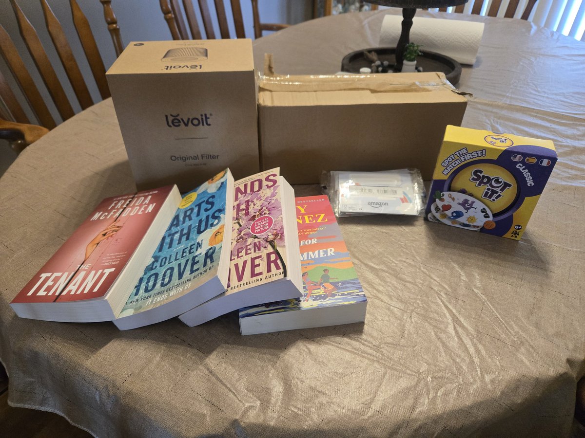 Mrs. Strauser tweet media