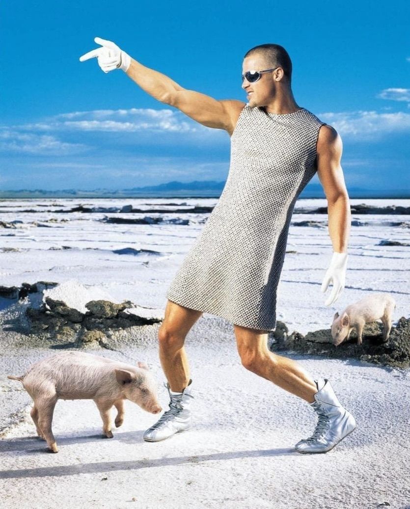 Rogue Fashion tweet media