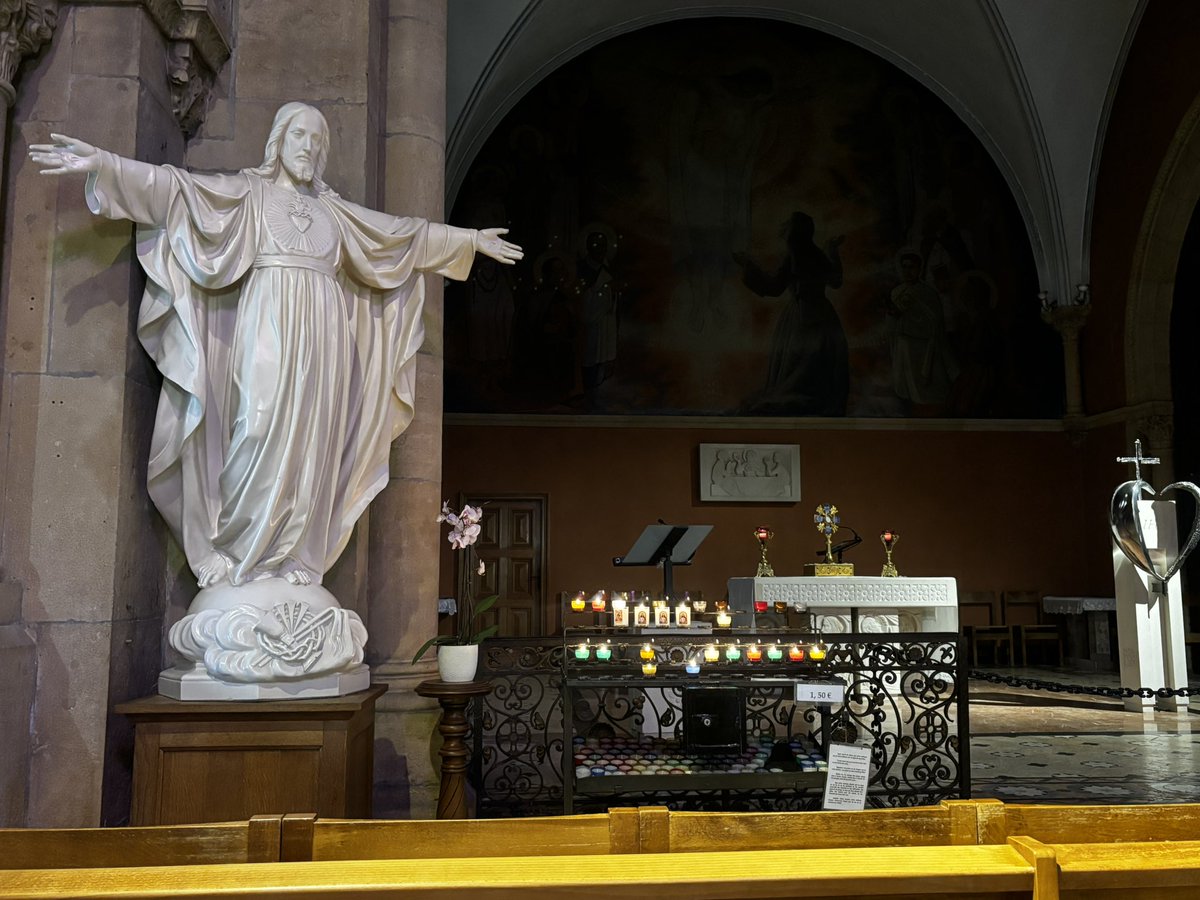 Padre Luis Fernando tweet media