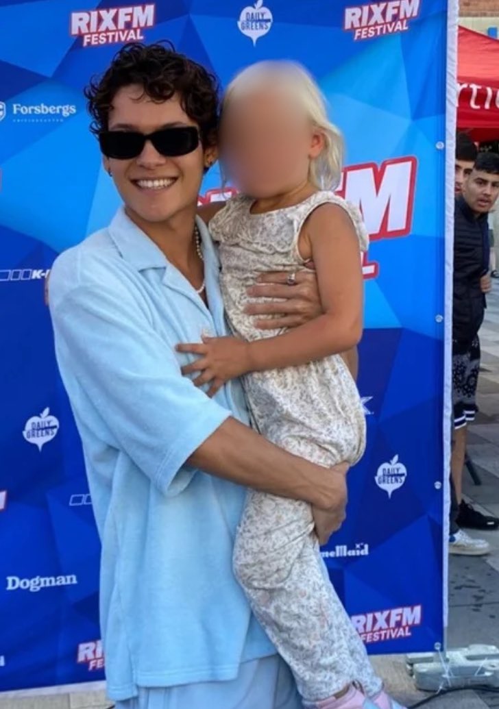 best of young royals tweet media