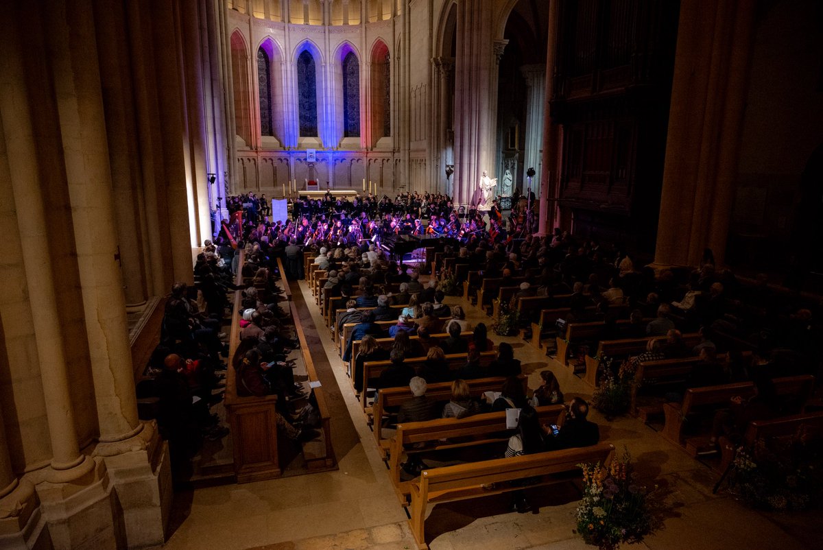 OdpPompiers's tweet image. #100Ans 🎂 | Pour célébrer le centenaire de l’#ODP, un concert symphonique exceptionnel s’est tenu à la Cathédrale Saint-Jean-Baptiste de Lyon, organisé par les sapeurs-#pompiers de Lyon Confluence 🎶🔥