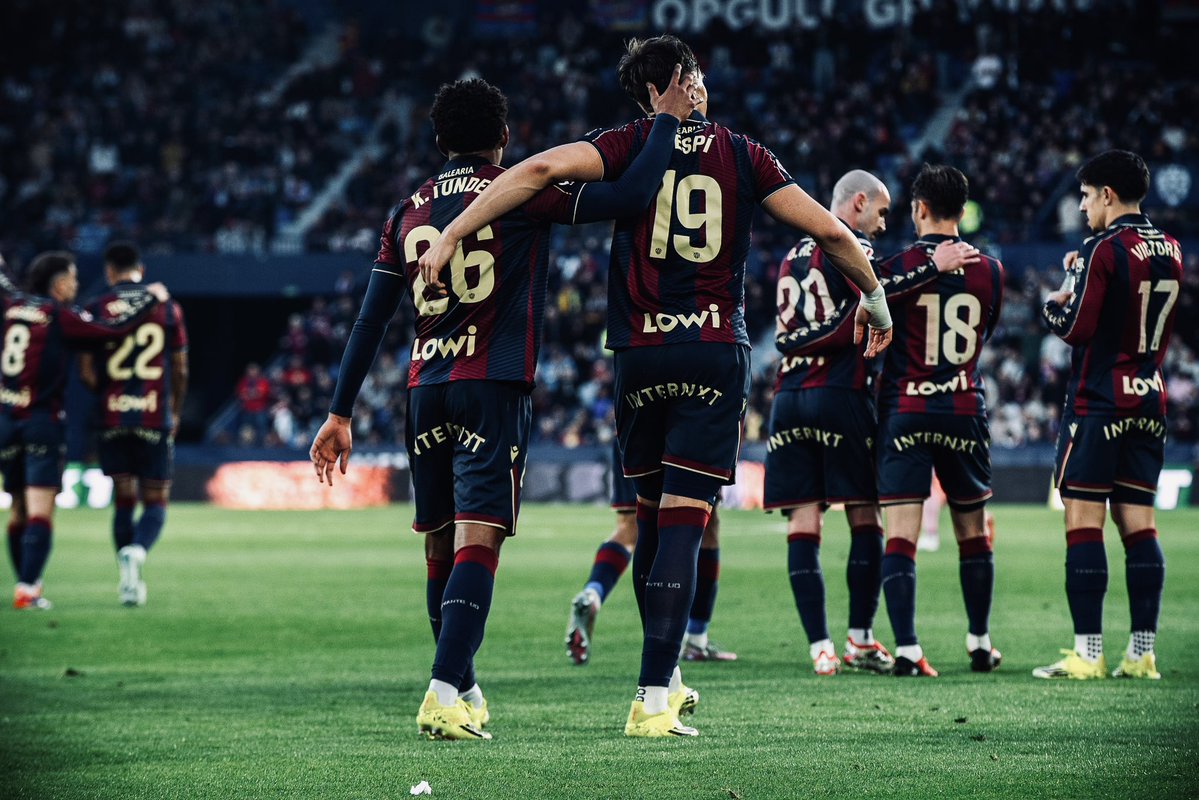 Kareem Tunde Ruiz tweet media